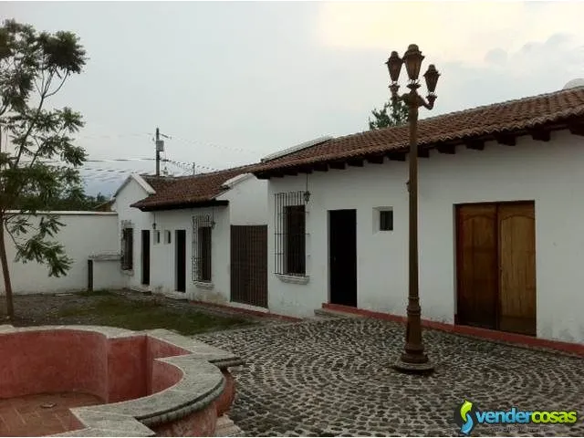 Bellísimo hotel de venta en antigua guatemala 5