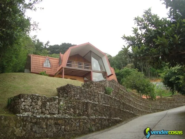 Hermosa casa de montaña en tarbaca de aserrí  7