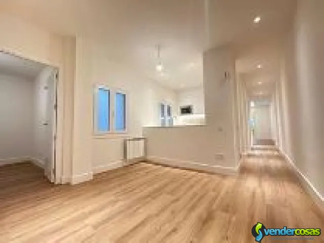 instalacion de suelos de maderas laminados vinios spc - Triana, Andalucía - Vender Cosas_id26028-2