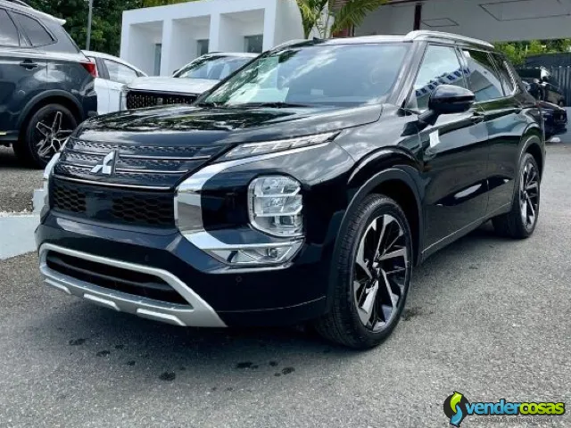 Mitsubishi Outlander Del Año, Nuevecita Y De Paquete! - Santiago, Provincia de Santiago - Vender Cosas_id25878-1